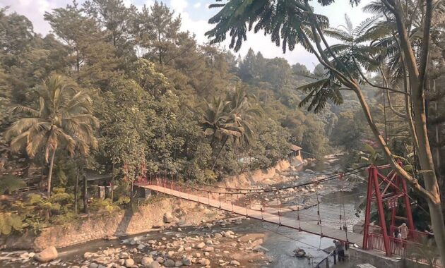 serunya plerisan bareng keluarga di cimory riverside, kepoin harga menunya dulu yuk!