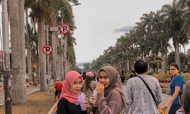 serunya sunmor di ijen boulevard malang, dari kulineran sampai foto foto, Harga Tiket Masuk, Jalan Menuju Lokasi, Fasilitas, Sekilas Ijen Boulevard, Pesona Ijen Boulevard