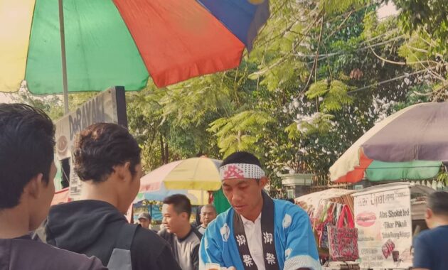 serunya sunmor di ijen boulevard malang, dari kulineran sampai foto foto, Harga Tiket Masuk, Jalan Menuju Lokasi, Fasilitas, Sekilas Ijen Boulevard, Pesona Ijen Boulevard
