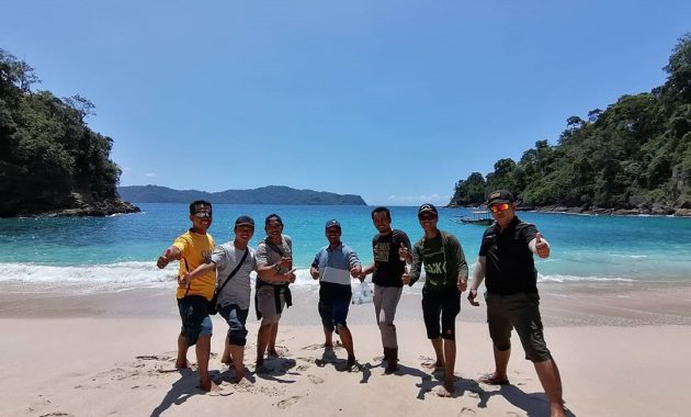 snorkeling di pantai green bay, Banyak Destinasi, Keindahan Potensi, Rute Menuju Lokasi, Jam Buka, Harga Tiket Masuk