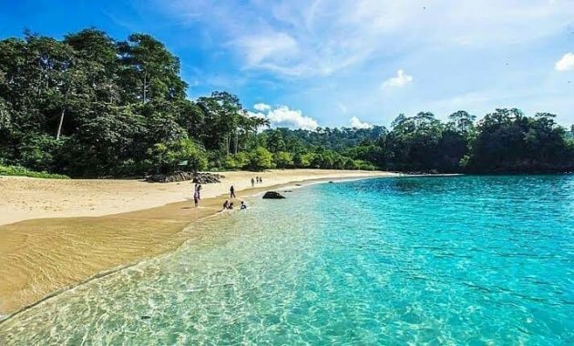 snorkeling di pantai green bay, Banyak Destinasi, Keindahan Potensi, Rute Menuju Lokasi, Jam Buka, Harga Tiket Masuk