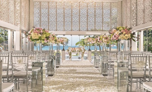 sofitel nusa dua bali, resort mewah bergaya perancis di tepi pantai lengkap dengan taman tropis