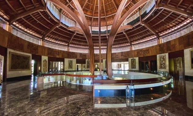 Sofitel Nusa Dua Bali, Resort Mewah Bergaya Perancis di Tepi Pantai Lengkap Dengan Taman Tropis