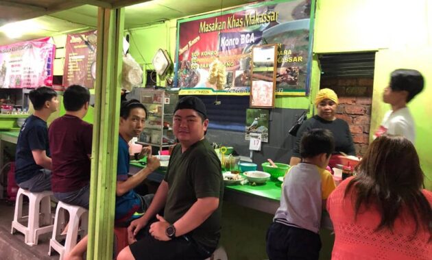 sop konro bca, kuliner dalam gang sempit paling laris di balikpapan