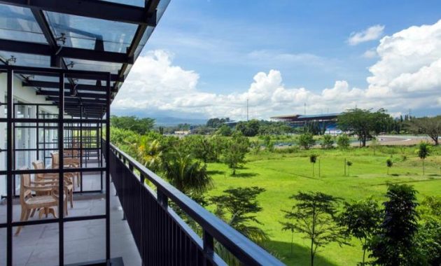 staycation di bogor? ini dia 5 hotel yang recommended, 1. Grand Mulya, 2. Whiz Prime, 3. Lorin Hotel Sentul, 4. D’Anaya Hotel, 5. Jimmers Mountain