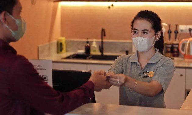 sunrise hotel semarang, penginapan murah depan kampus usm dengan tarif mulai dari 180 ribuan