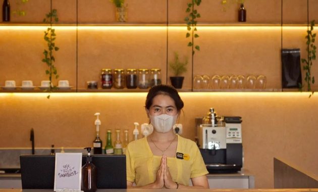 sunrise hotel semarang, penginapan murah depan kampus usm dengan tarif mulai dari 180 ribuan