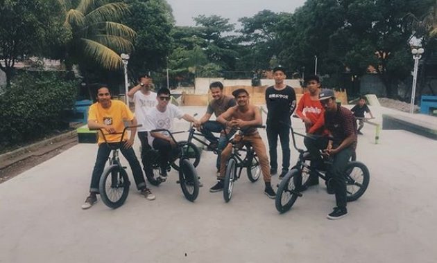 taman joglo cianjur, wisata keluarga menarik yang tak boleh terlewat