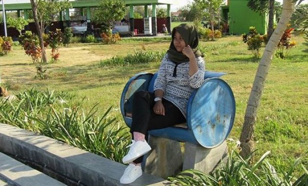 taman pandan wilis, tempat wisata yang diapit dua gunung di nganjuk