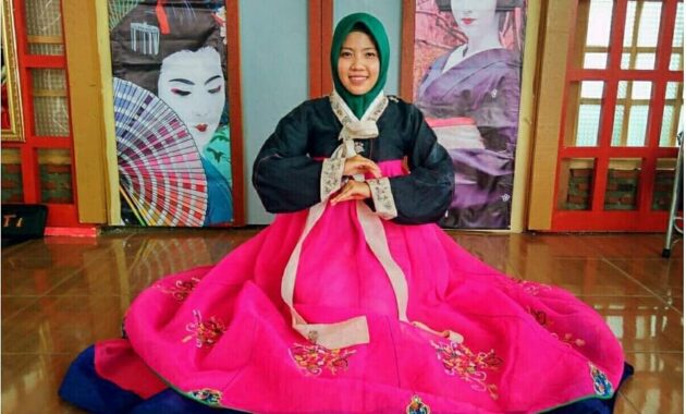 taman sakura blitar, objek wisata anyar yang menghipnotis milenials, Harga Tiket Masuk, Jalan Menuju Lokasi, Fasilitas, Spot Foto Instagenic, Pesona Taman Sakura