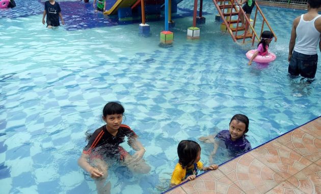 Taman Wisata Pasir Putih