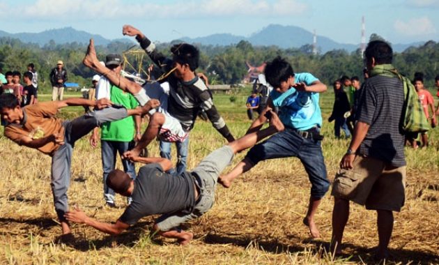 tana toraja, tempat yang pas untuk mengenal salah satu kekayaan budaya indonesia