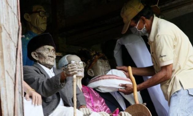 tana toraja, tempat yang pas untuk mengenal salah satu kekayaan budaya indonesia