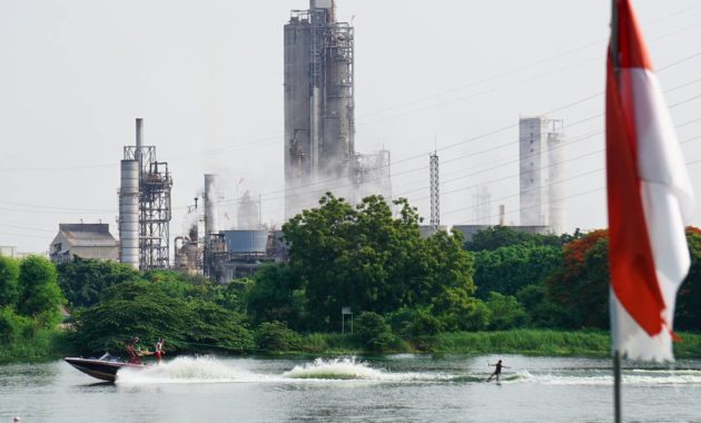 telaga ngipik gresik, Memiliki Keunikan, Tiga Titik Sumber, Pesona Keindahan, Lokasi Dimana , Harga Tiket Masuk 