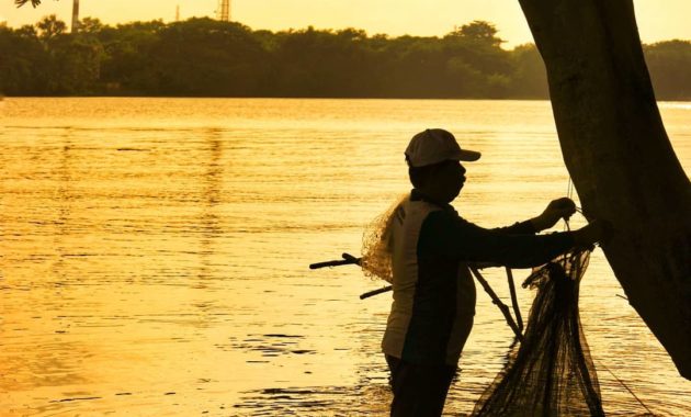 telaga ngipik gresik, Memiliki Keunikan, Tiga Titik Sumber, Pesona Keindahan, Lokasi Dimana , Harga Tiket Masuk 