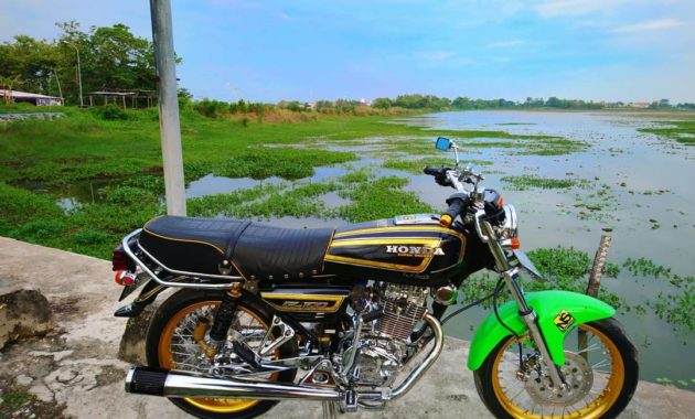 Telaga Ngipik Gresik
