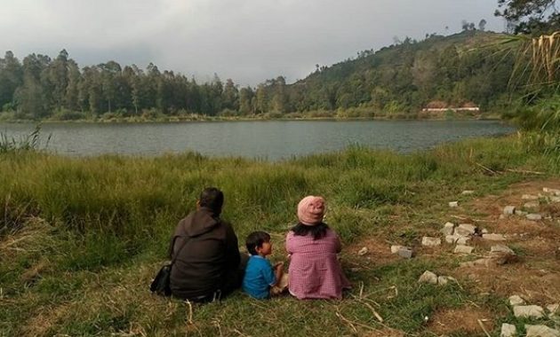 telaga pengilon wonosobo, danau paling jernih dengan alamnya yang memanjakan mata