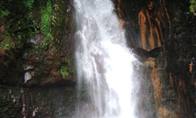 terbius cantiknya curug cigamea, Rute Menuju Lokasi, Harga Tiket Masuk, Penginapan Terdekat, Misteri Angker, Kawah Ratu Gunung Salak