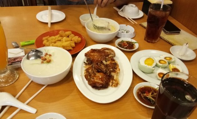 termaknyus! daftar bubur ayam yang recommended di makassar