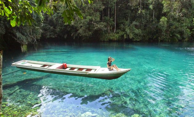tertarik jelajah derawan dengan cara backpacking? tips ini wajib diikuti!