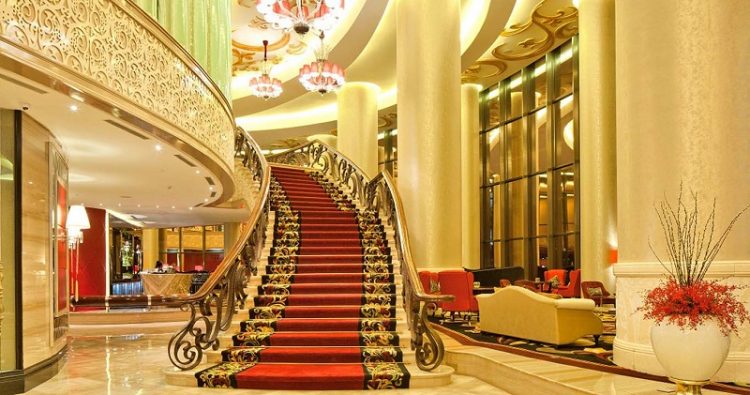 hotel dengan kolam renang di bandung, hotel di bandung, hotel terbaik di bandung, hotel terlengkap di bandung, hotel termewah di bandung, hotel ternyaman di bandung, the best! 8 hotel di bandung: terbaik, ternyaman buat staycation