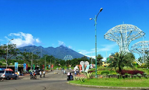the jungle fest di bogor, Spot Waterpark, Harga Tiket Masuk , Wahana Permainan , Saat Malam Hari, Bogor Nirwana Residence