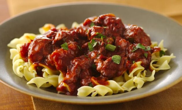 top 10+ daftar makanan khas negara hungaria yang enak, termasuk gelarto rosa dan somloi galuska