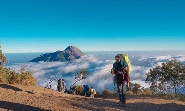 top 10+ daftar pilihan gunung daerah semarang yang diburu para pecinta alam untuk hiking