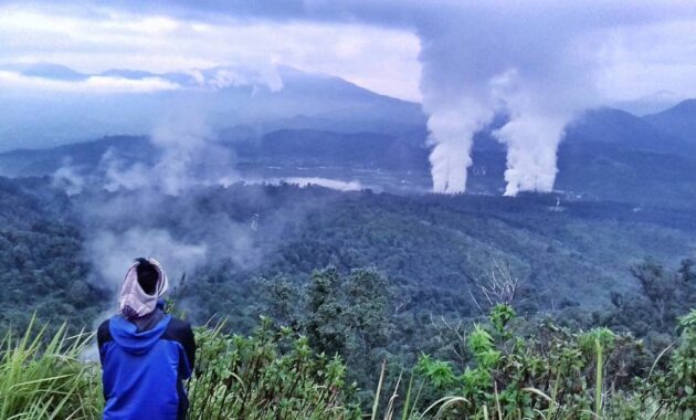 top 10+ daftar pilihan gunung tertinggi di negara indonesia yang memiliki keindahan sangat luar biasa