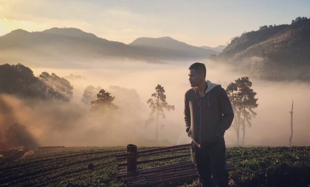 top 10+ daftar pilihan gunung tertinggi di thailand, yang ada kuilnya dan sangat indah