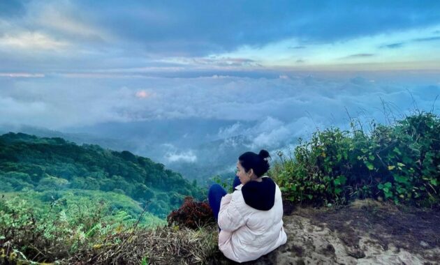 top 10+ daftar pilihan gunung tertinggi di thailand, yang ada kuilnya dan sangat indah