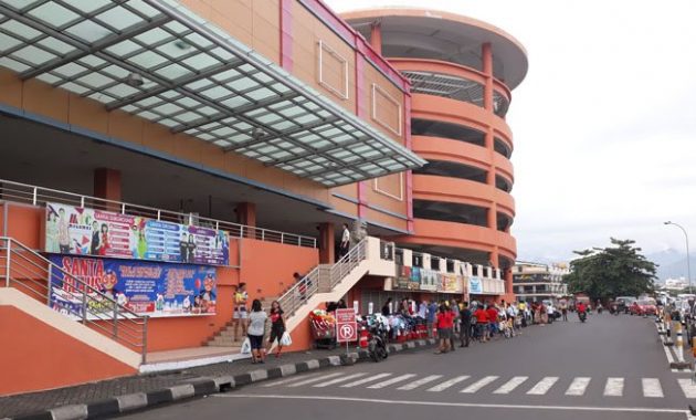 top 10+ daftar pilihan mall terbesar dan terkenal di daerah manado yang ada bioskop-nya