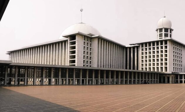 Top 10+ Daftar Pilihan Masjid Terindah di Negara Indonesia Yang Bikin Nyaman Saat Beribadah