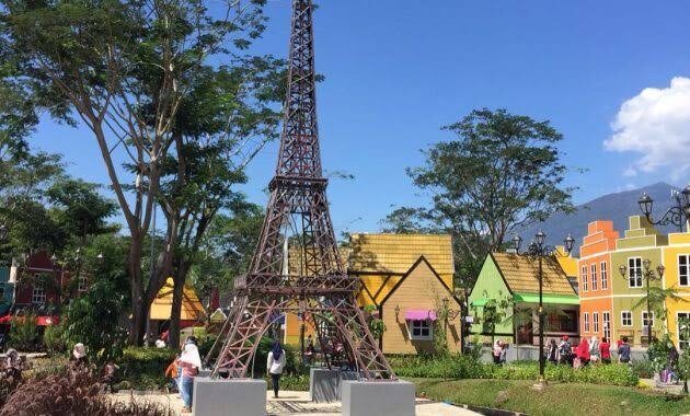 top 10+ daftar pilihan taman wisata di bogor yang recommended buat kamu kunjungi untuk memanjakan mata
