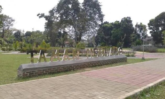 top 10+ daftar pilihan taman wisata di bogor yang recommended buat kamu kunjungi untuk memanjakan mata