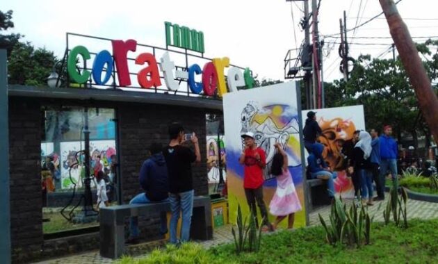 top 10+ daftar pilihan taman wisata di bogor yang recommended buat kamu kunjungi untuk memanjakan mata