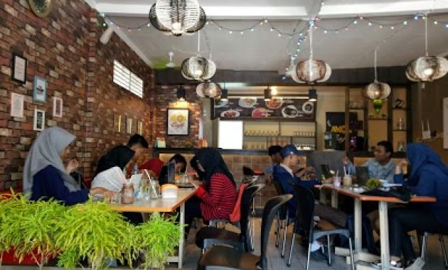 top 10+ daftar pilihan tempat nongkrong paling kece di seantero balikpapan, sudah pernah coba?