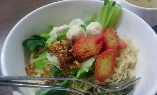 top 10+ daftar tempat makan enak di denpasar bisa untuk keluarga dan apa ada tempat bermain anak?