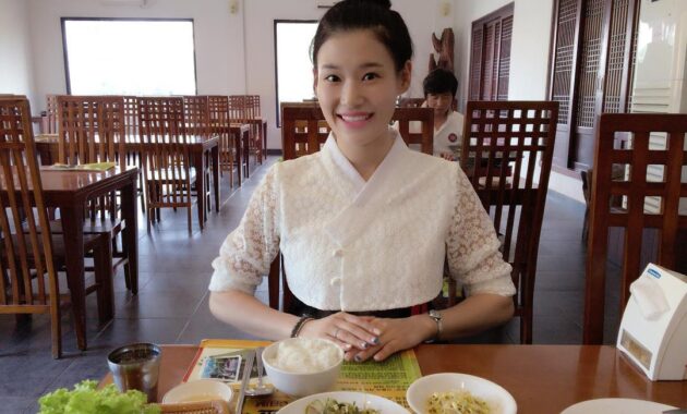 top 10+ daftar tempat makan enak di denpasar bisa untuk keluarga dan apa ada tempat bermain anak?