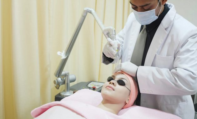 Top 10+ Dokter Kulit Bandung Spesialis Terbaik Yang Bisa Kamu Jadikan Pilihan, Simak Rekomendasi Ini