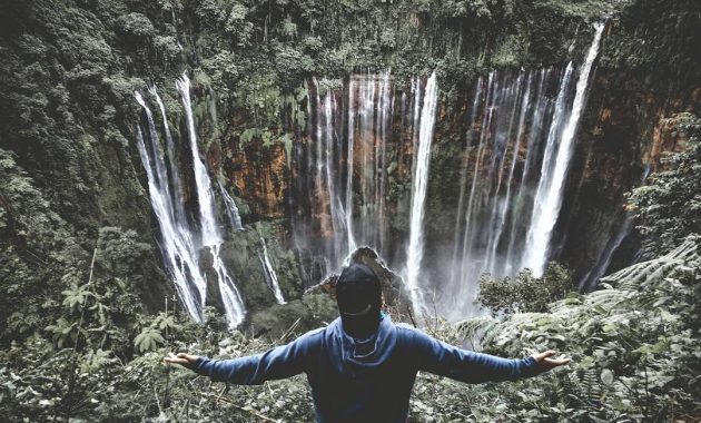 Top 10+ Foto Air Terjun Coban Sewu Malang: Harga Tiket, Fasilitas, Daya Tarik!