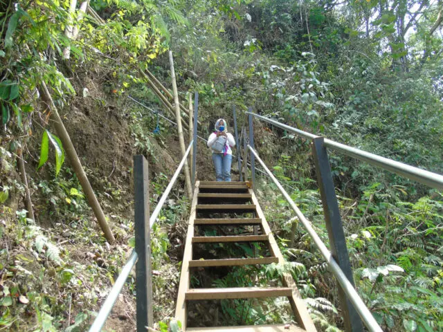 aktivitas seru coban sewu, coban sewu, coban sewu malang, daya tarik coban sewu, fasilitas coban sewu, harga tiket masuk coban sewu, kegiatan seru coban sewu, lokasi coban sewu, top 10+ foto air terjun coban sewu malang: harga tiket, fasilitas, daya tarik!