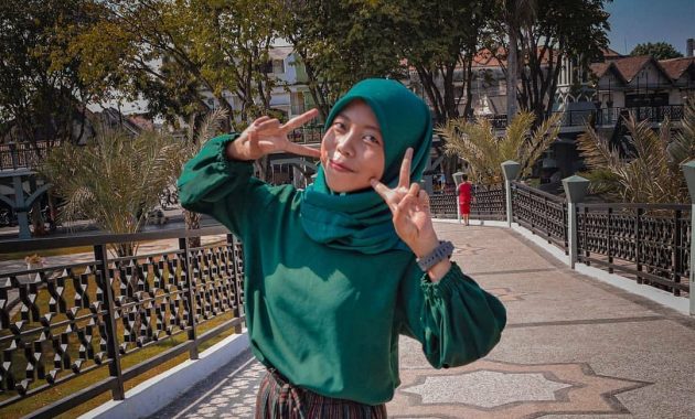 alun-alun kediri, daya tarik alun-alun kediri, fasilitas alun-alun kediri, harga tiket alun-alun kediri, keunikan alun-alun kediri, kuliner di alun-alun kediri, lokasi alun-alun kediri, olahraga di alun-alun kediri, tiket masuk alun-alun kediri, wahana alun-alun kediri, top 10+ foto alun-alun kediri, harga tiket, fasilitas, daya tarik, instagramable!