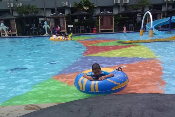 batu wonderland, batu wonderland waterpark, batu wonderland waterpark &amp; resort, destinasi wisata di batu, destinasi wisata malang, explore jawa timur, explore malang, spot foto instagrammable batu, spot foto instagrammable malang, spot foto keren di malang, spot foto malang, tempat wisata di jawa timur, wisata batu wonderland, top 10+ foto batu wonderland waterpark & resort hotel: harga tiket, wahana!