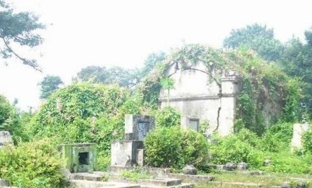 top 10+ foto benteng voc jepara, lokasi alamat, sejarah asal usul, jam buka tutup, keindahan bangunan, misteri mitos + retu jalan menuju wisata