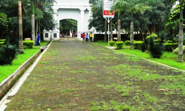 top 10+ foto benteng voc jepara, lokasi alamat, sejarah asal usul, jam buka tutup, keindahan bangunan, misteri mitos + retu jalan menuju wisata