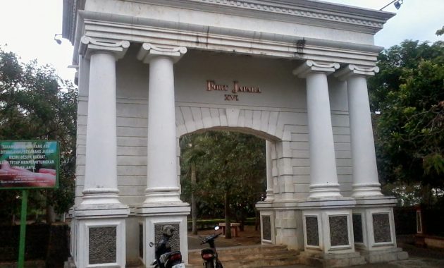 top 10+ foto benteng voc jepara, lokasi alamat, sejarah asal usul, jam buka tutup, keindahan bangunan, misteri mitos + retu jalan menuju wisata