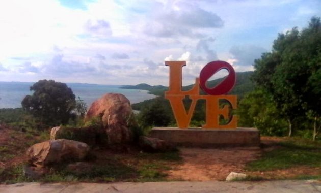top 10+ foto bukit love jepara, lokasi alamat, jam buka tutup, keindahan kenuikan, misteri mitos + akses jalan menuju wisata