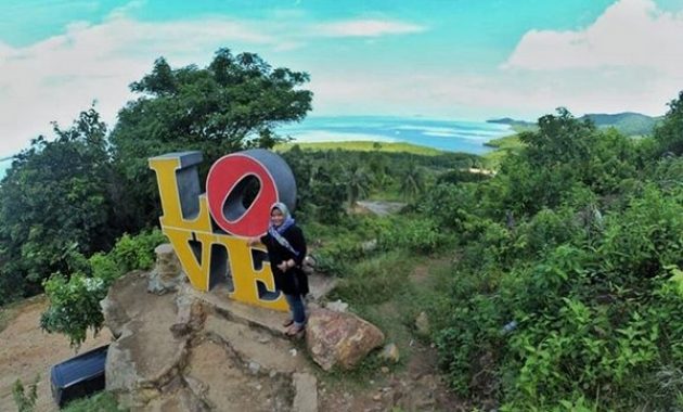 top 10+ foto bukit love jepara, lokasi alamat, jam buka tutup, keindahan kenuikan, misteri mitos + akses jalan menuju wisata
