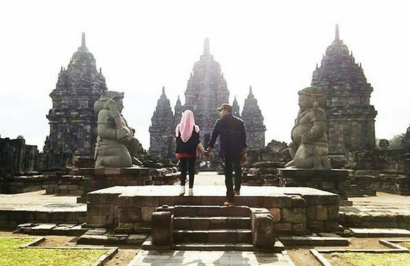 top 10+ foto candi sewu klaten, harga tiket masuk, sejarah legenda, lokasi alamat, nomer telepon + arsitektur pembangunan